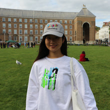 Load image into Gallery viewer, Manifest White Abstract Sweatshirt