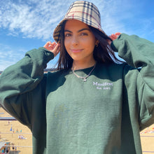 Load image into Gallery viewer, Manifest Forest Green Woman Crewneck Sweatshirt
