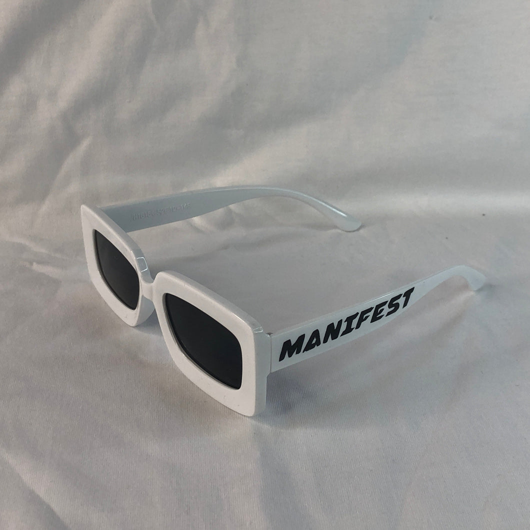 White Manifest Sunnys ☀️