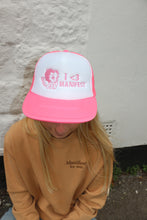 Load image into Gallery viewer, Manifest Betty Boop I &lt;3 Manifest Trucker Cap - Pink
